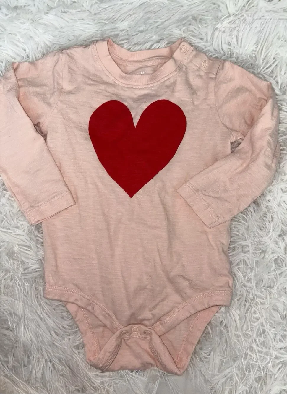 Primary Baby Sz. 12-18 Mo. Long Sleeved Pink Heart Snap Tee. Grt. Shape, Cute